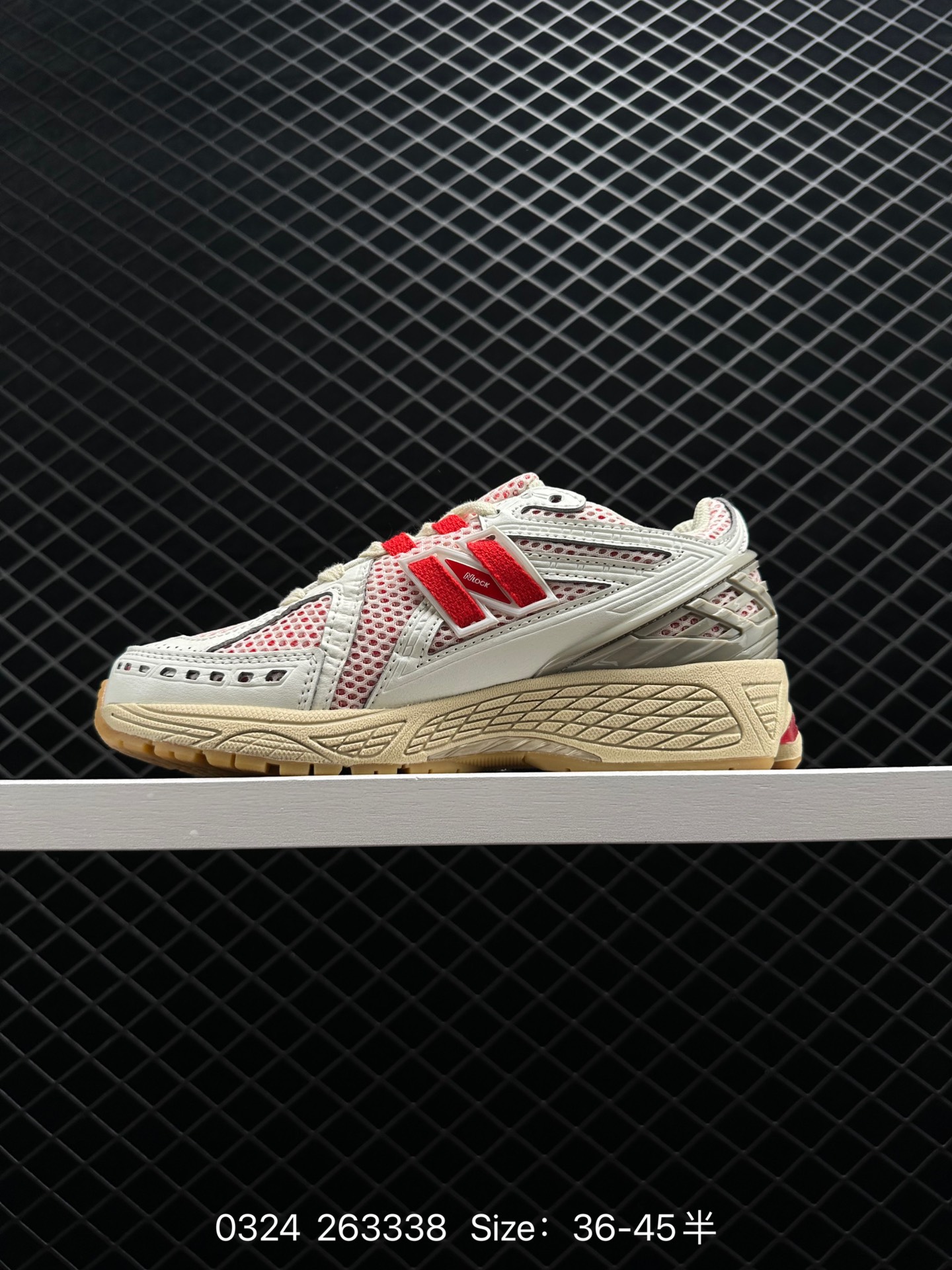 New Balance  M1906RO